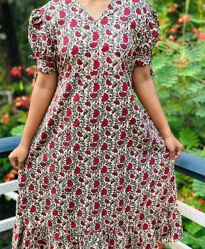 Maternity cum feeding floral frocks